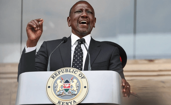 Bloomberg узнал о сделке Apple и Google по ИИ для Siri на $1 млрд в год