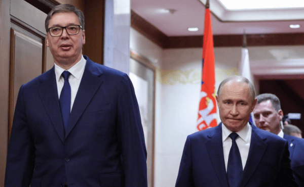 Орешкин предупредил маркетплейсы о мерах из-за «монопольного поведения»