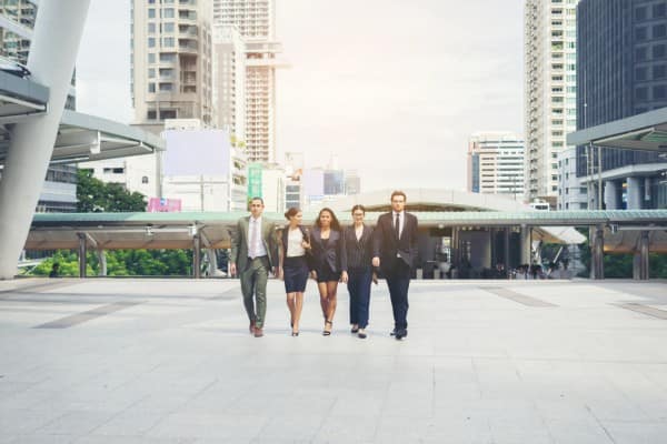 Орешкин предупредил маркетплейсы о мерах из-за «монопольного поведения»