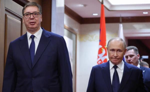 Мишустин заявил о снижении доллара в торговле с КНР до уровня погрешности