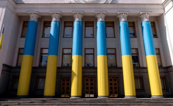 Мишустин заявил о снижении доллара в торговле с КНР до уровня погрешности