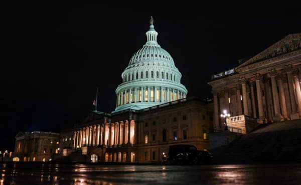 США задумались над усилением влияния доллара для противодействия Китаю