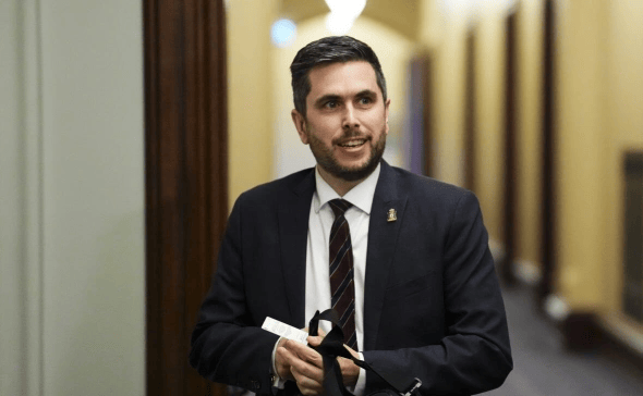 В Нижнекамске произошел пожар на нефтехимическом заводе