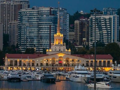 Цена квадратного метра жилья в Сочи зашкалила: за полмиллиона рублей Цена квадратного метра жилья в Сочи зашкалила: за полмиллиона рублей