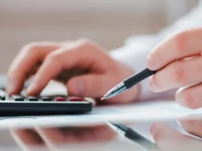 У россиян осталось меньше месяца для уплаты налогов У россиян осталось меньше месяца для уплаты налогов