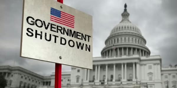 Правительство США вновь под угрозой скорого шатдауна Правительство США вновь под угрозой скорого шатдауна