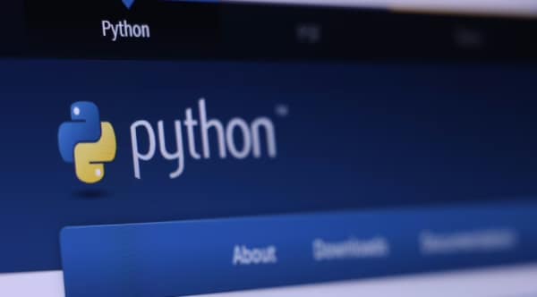 В платформу cTrader добавлена встроенная поддержка Python В платформу cTrader добавлена встроенная поддержка Python