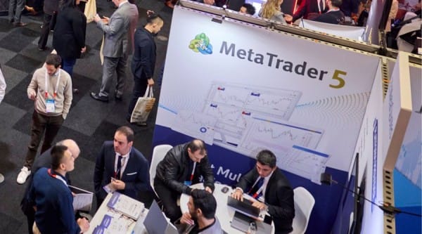 Бывший BCS Markets отказался от платформы MetaTrader 4