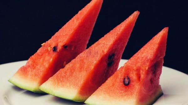 Россия возобновила ввоз арбузов из Грузии после двухлетнего перерыва Россия возобновила ввоз арбузов из Грузии после двухлетнего перерыва