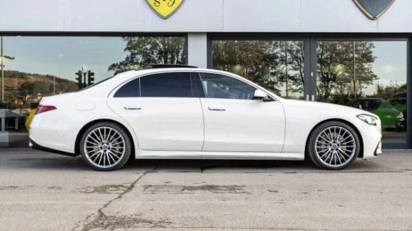 Число автосалонов снизилось в российских городах-миллионниках на 30% Число автосалонов снизилось в российских городах-миллионниках на 30%