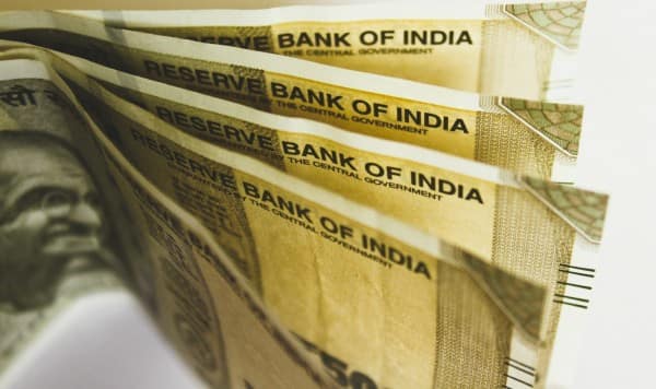 Индийские власти заморозили банковские счета QFX Trade Индийские власти заморозили банковские счета QFX Trade