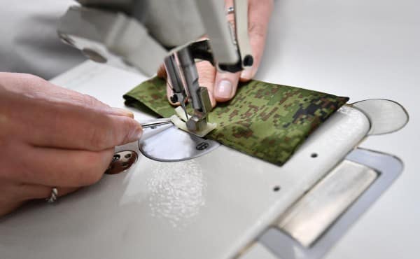 «Калашников» инвестировал в фабрики «Космос» и «Парижская коммуна» «Калашников» инвестировал в фабрики «Космос» и «Парижская коммуна»