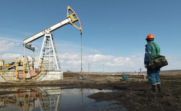 Россия сократила поставки сырой нефти в Китай Россия сократила поставки сырой нефти в Китай