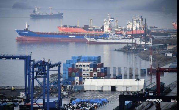 Чиновники и эксперты обсудили платежи и торговлю после прихода Трампа Чиновники и эксперты обсудили платежи и торговлю после прихода Трампа