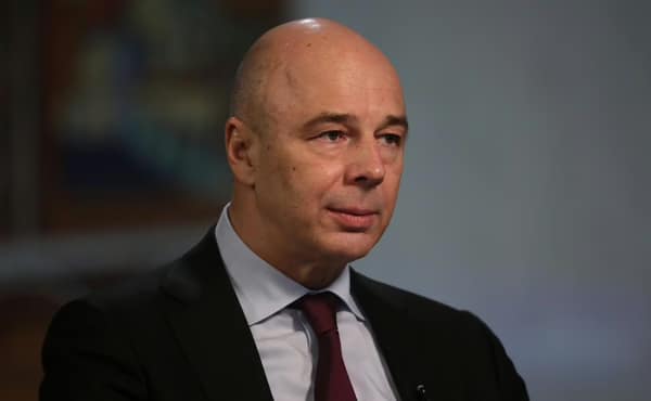 Силуанов анонсировал снижение зависимости бюджета от нефти по $1 в год Силуанов анонсировал снижение зависимости бюджета от нефти по $1 в год