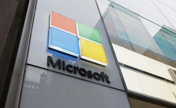 Microsoft заключила новую сделку с OpenAI Microsoft заключила новую сделку с OpenAI