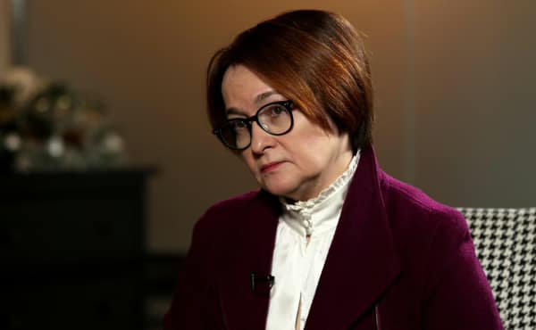 Набиуллина заявила о «двойном ударе» при резком снижении ключевой ставки Набиуллина заявила о «двойном ударе» при резком снижении ключевой ставки