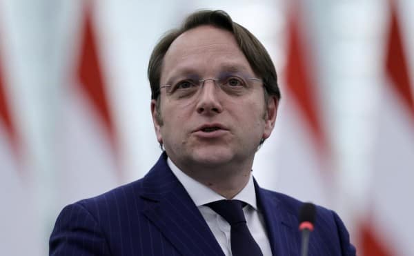 Politico узнало, кто мешает ЕС отказаться от российского газа Politico узнало, кто мешает ЕС отказаться от российского газа