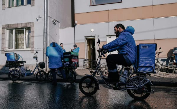 Минэк напомнил о влиянии на экономику запрета для мигрантов в Петербурге Минэк напомнил о влиянии на экономику запрета для мигрантов в Петербурге