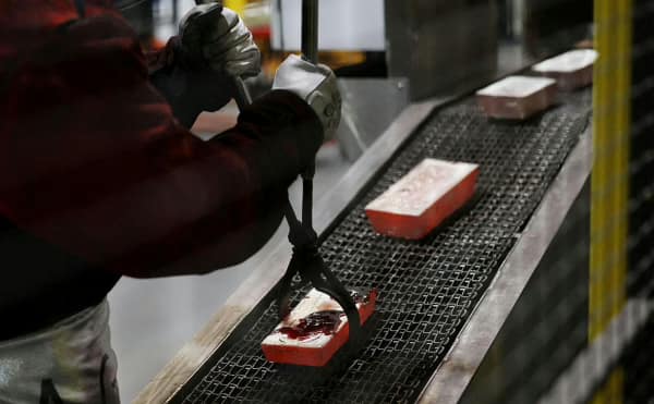 Центробанк Индии ускорил возвращение золотых резервов из-за рубежа