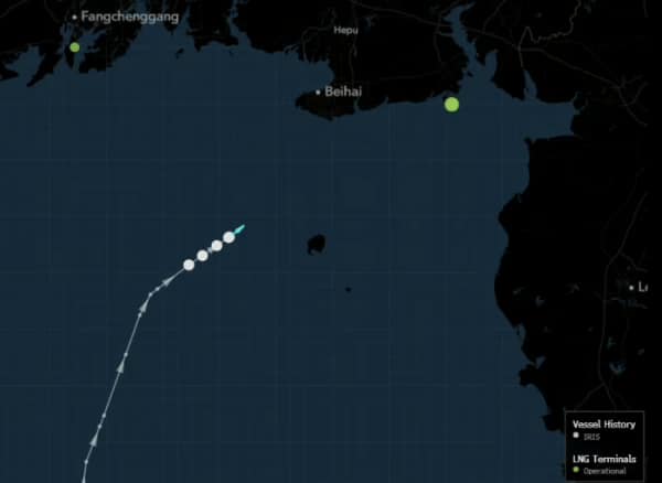 Китай продолжает закупать СПГ в России, минуя новые ограничения США