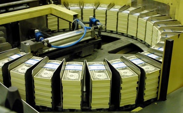 МВФ рассказал, что помогло России смягчать шоки от санкций