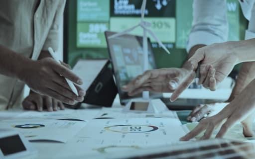 Нобелевку по экономике дали за «созидательное разрушение»