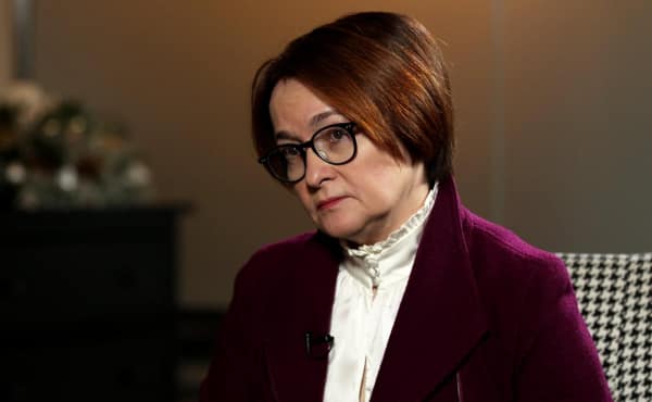 Набиуллина заявила о «двойном ударе» при резком снижении ключевой ставки